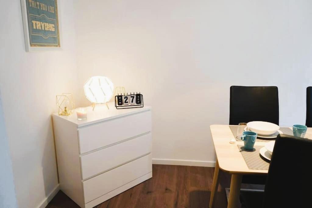 Rm-1 - Appartement F2 Au 1Er Etage Pour 1-3 Pers Miluza Zewnętrze zdjęcie